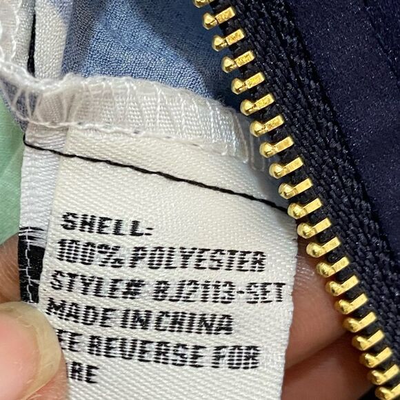 Her.. Bottari zip front long sleeve crop jacket, size small - Picture 11 of 13